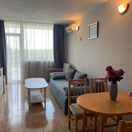 Rutland Sp Apartments Ravda ภายนอก รูปภาพ