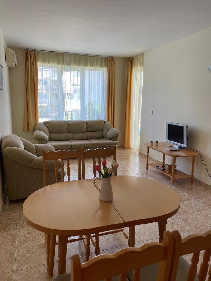 Rutland Sp Apartments Ravda ภายนอก รูปภาพ