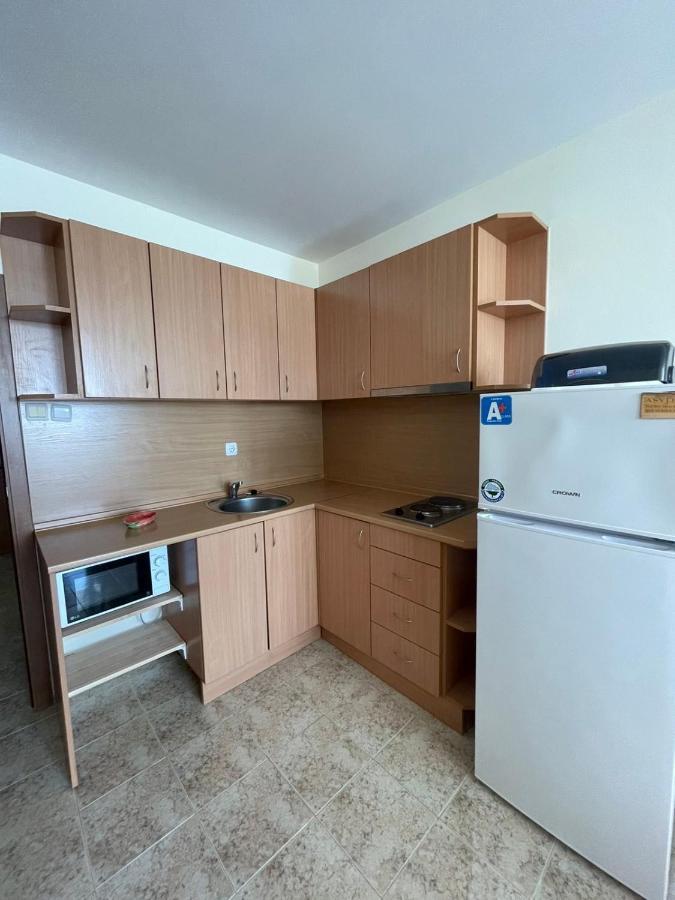 Rutland Sp Apartments Ravda ภายนอก รูปภาพ