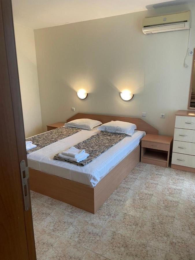 Rutland Sp Apartments Ravda ภายนอก รูปภาพ