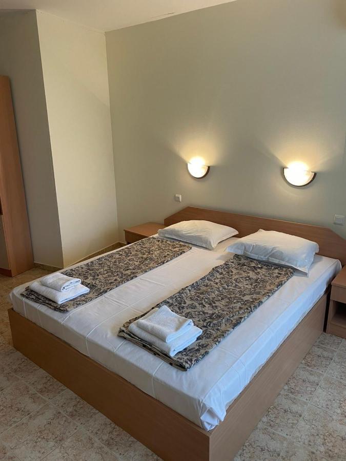 Rutland Sp Apartments Ravda ภายนอก รูปภาพ